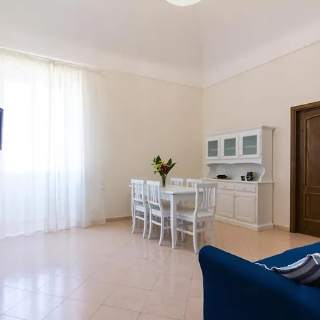Apartment La Marinella *