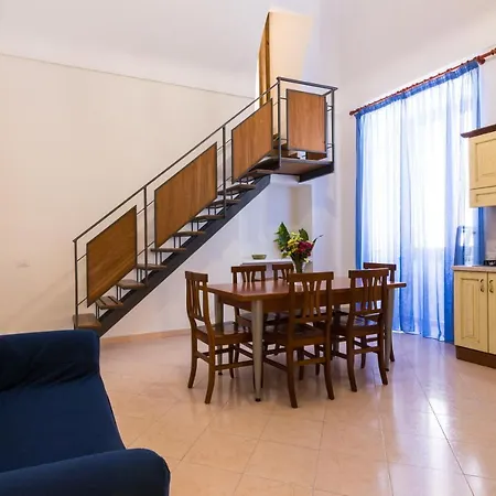 La Marinella Apartment *