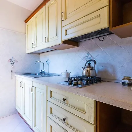 La Marinella Apartment *